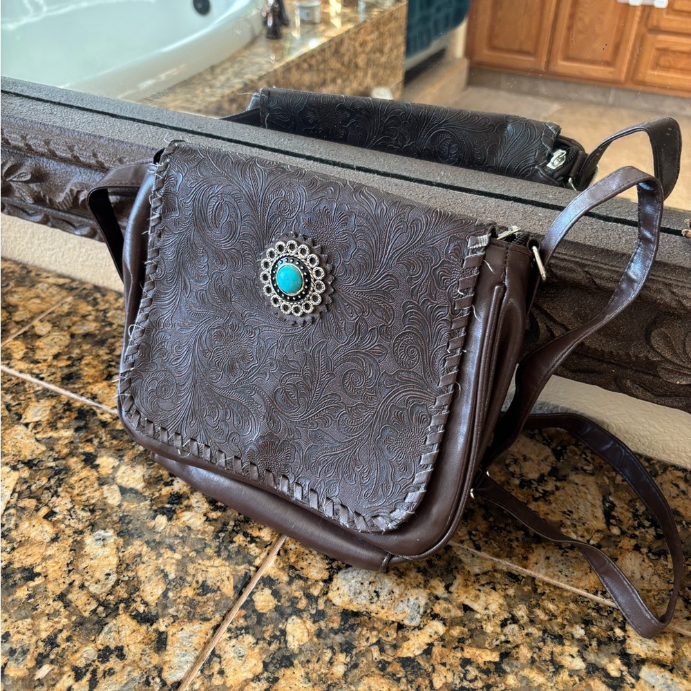 Canyon Sky‎ Brown Embossed Crossbody Bag Western Turquoise Concho Purse